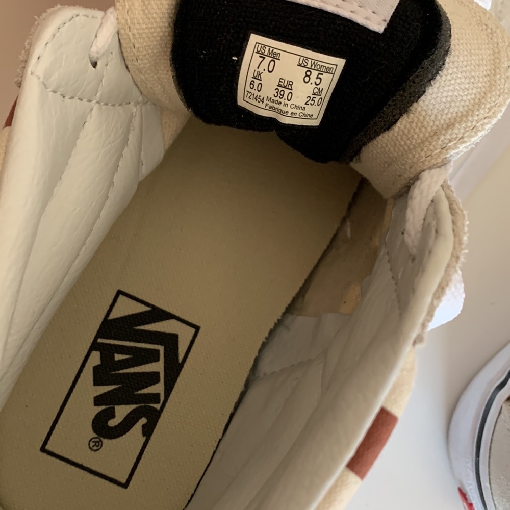 Vans Checkerboard Sneaker - Picture 6 of 7